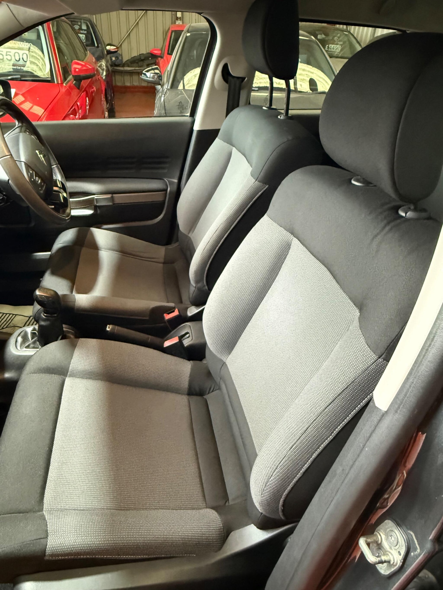 Used Citroen C4 Cactus for sale - 76993651: Photo 28