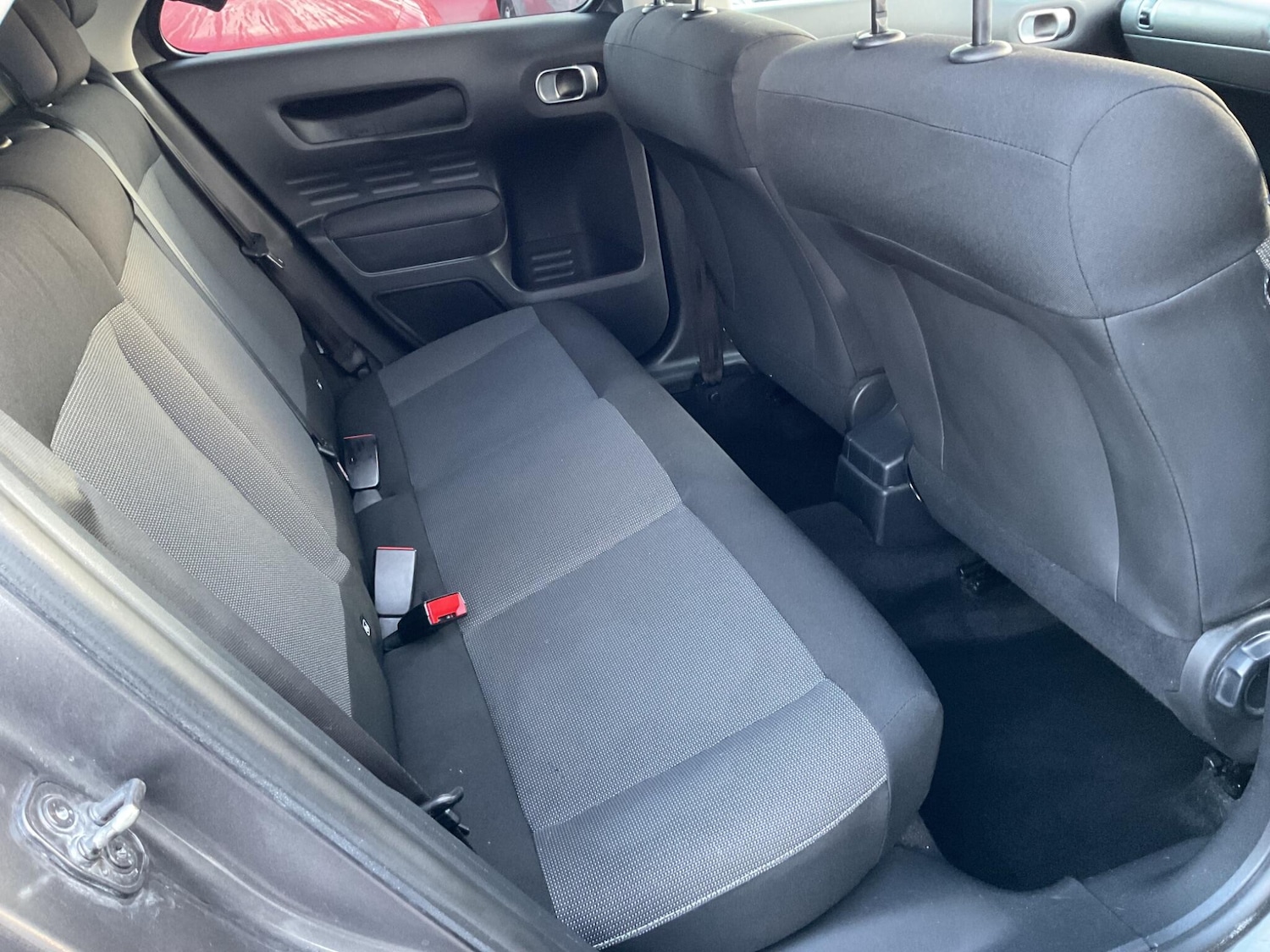 Used Citroen C4 Cactus 2017 for sale - 76801624: Photo 25