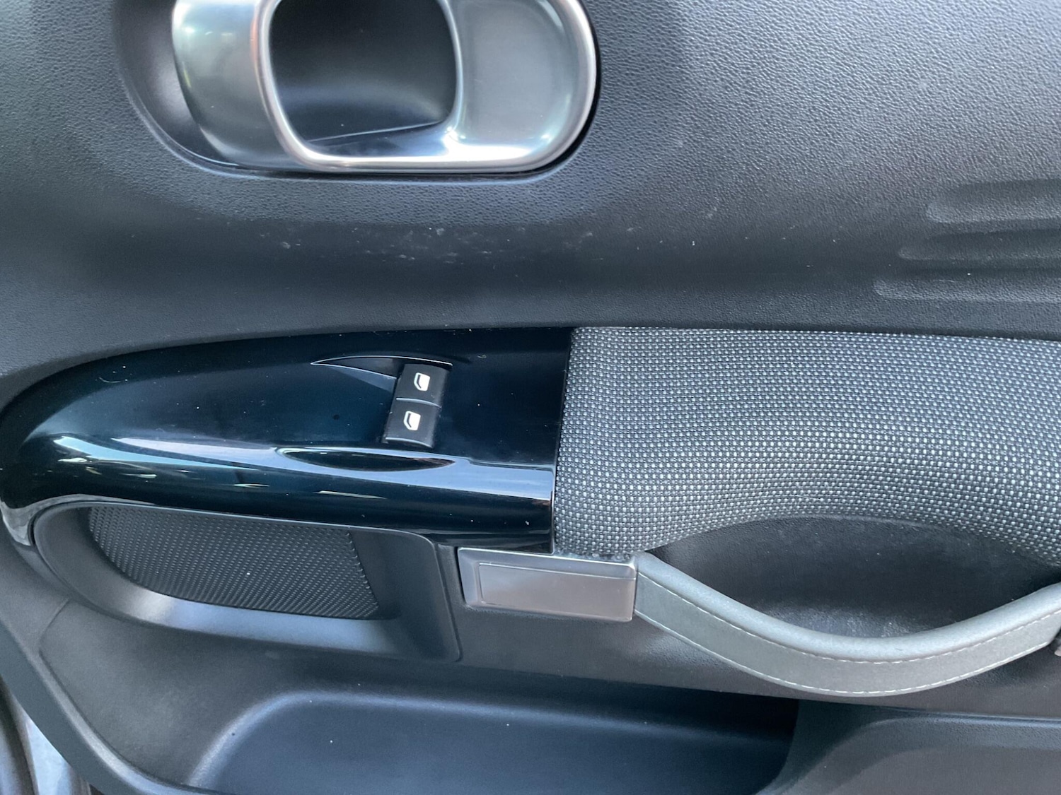 Used Citroen C4 Cactus 2017 for sale - 76801624: Photo 29