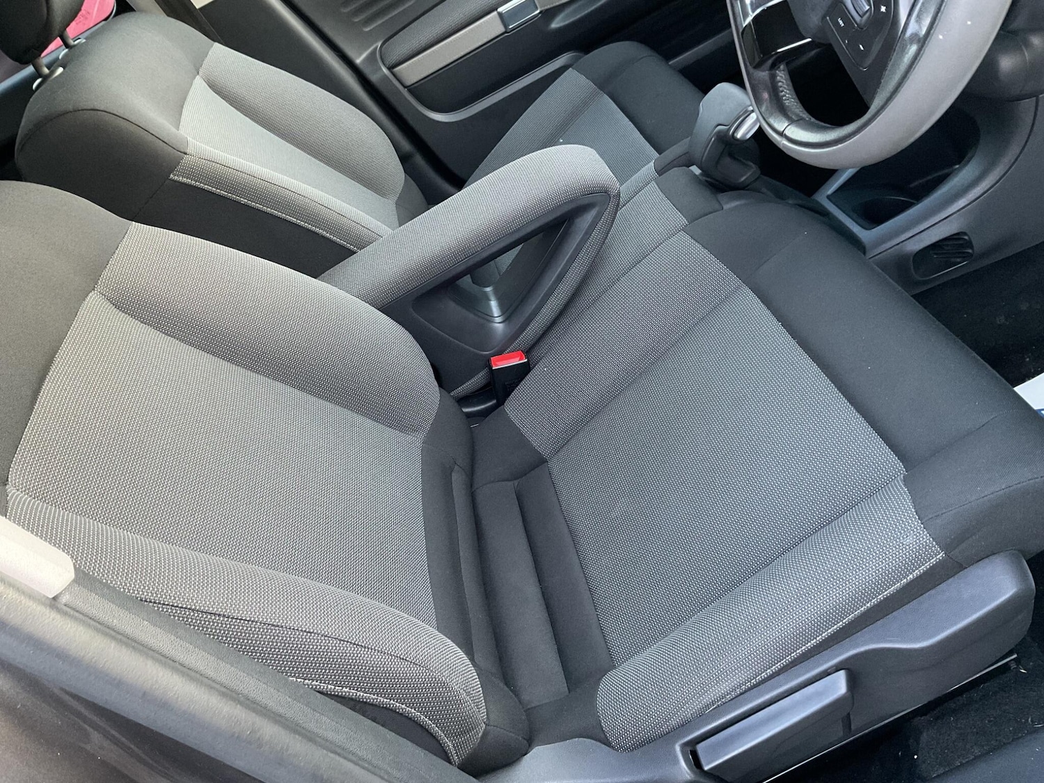 Used Citroen C4 Cactus 2017 for sale - 76801624: Photo 45