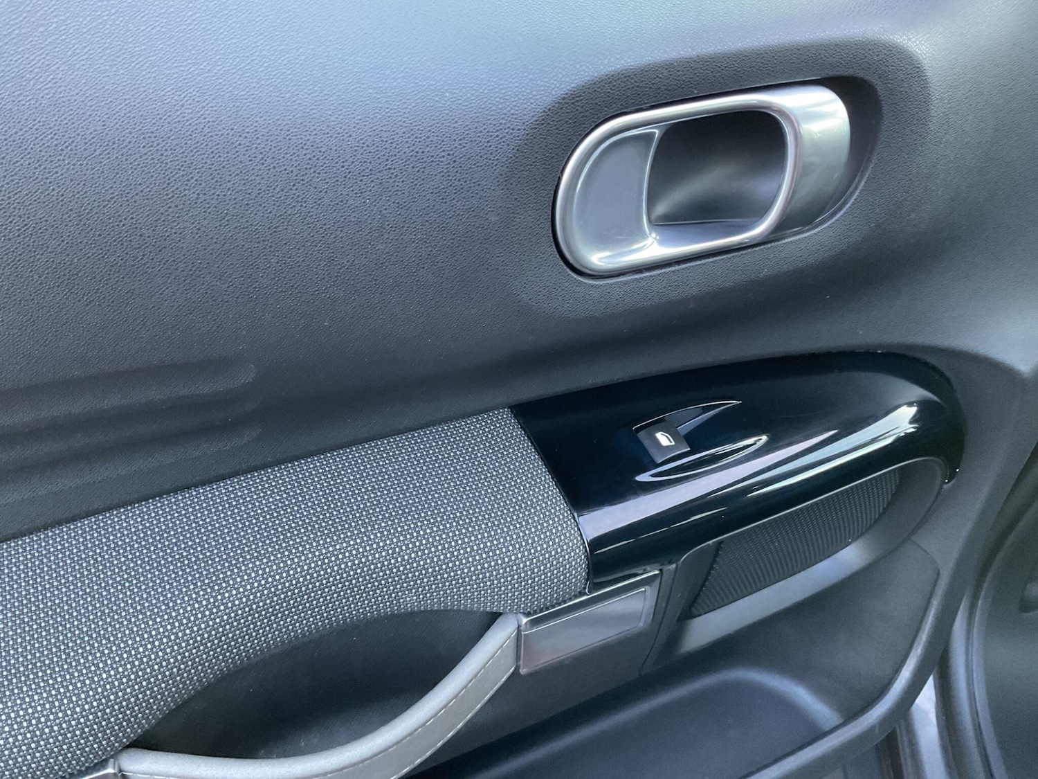 Used Citroen C4 Cactus 2017 for sale - 76801624: Photo 50