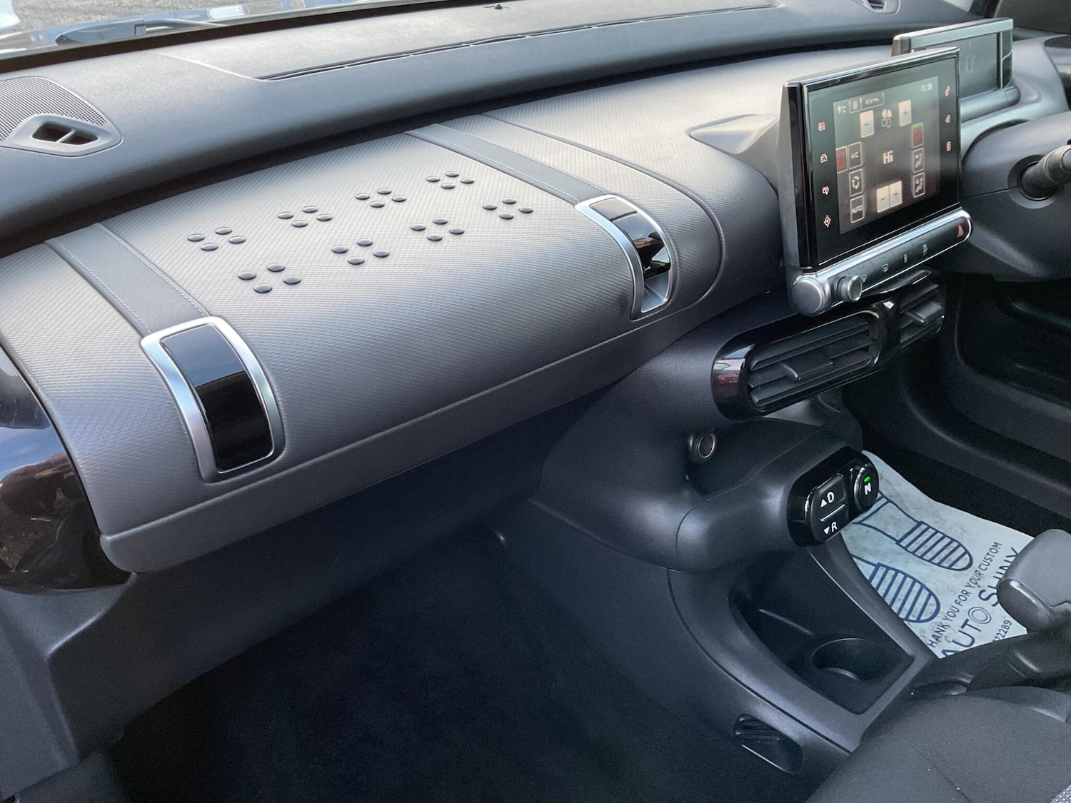 Used Citroen C4 Cactus 2017 for sale - 76801624: Photo 51