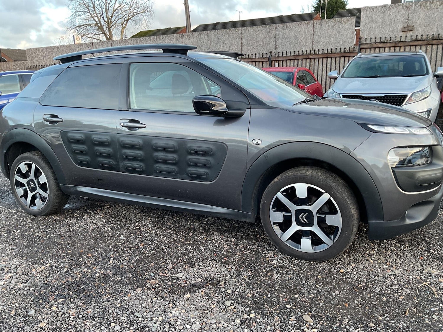 Used Citroen C4 Cactus 2017 for sale - 76801624: Photo 6