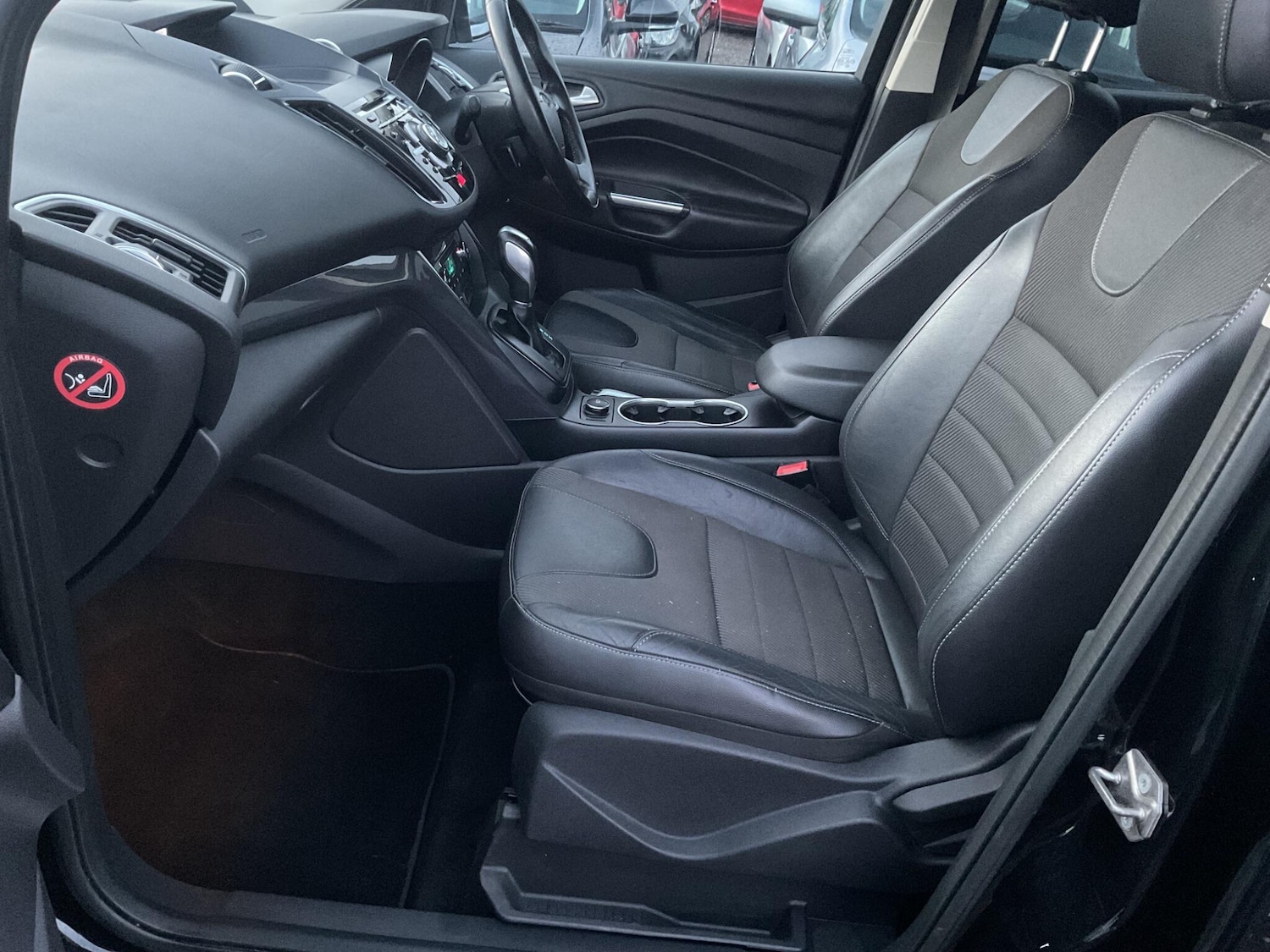 Used Ford Kuga 2014 for sale - 77174673: Photo 44