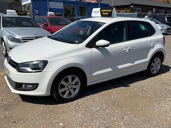Used Volkswagen Polo 2011 for sale - 79236227: Photo