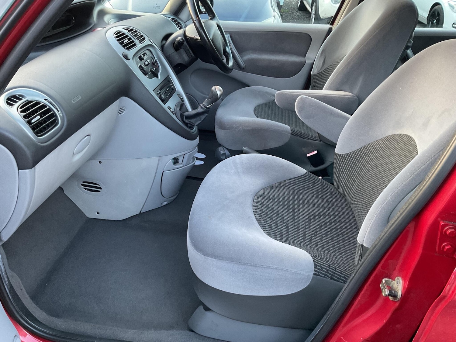 Used Citroen Xsara Picasso 2007 for sale - 77768263: Photo 31