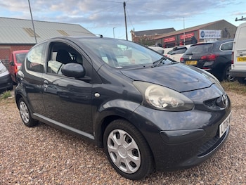 Used Toyota AYGO 2006 for sale - 79532315: Photo