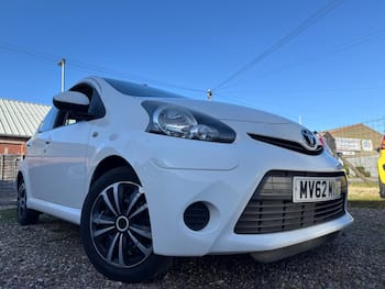 Used Toyota AYGO 2013 for sale - 79807525: Photo