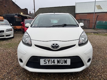 Used Toyota AYGO 2014 for sale - 78771855: Photo