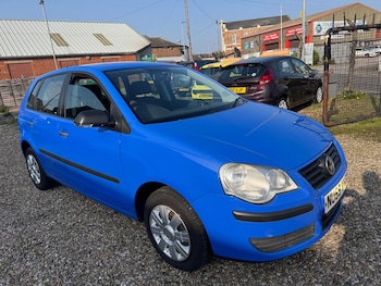 Used Volkswagen Polo 2009 for sale - 78772845: Photo