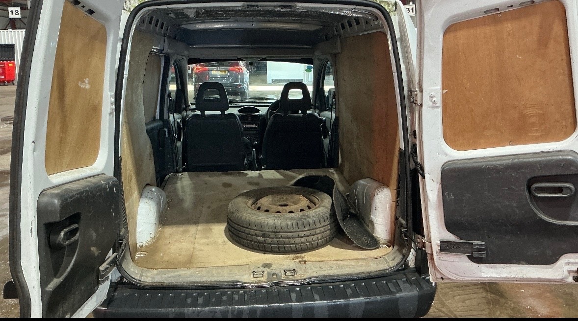 Used Vauxhall Combo 2008 for sale - 77562873: Photo 4