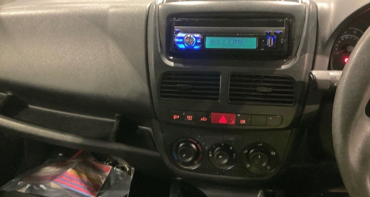 Used Vauxhall Combo 2013 for sale - 76378964: Photo 10