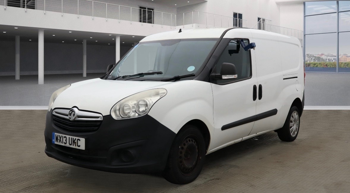 Used Vauxhall Combo 2013 for sale - 76378964: Photo 2