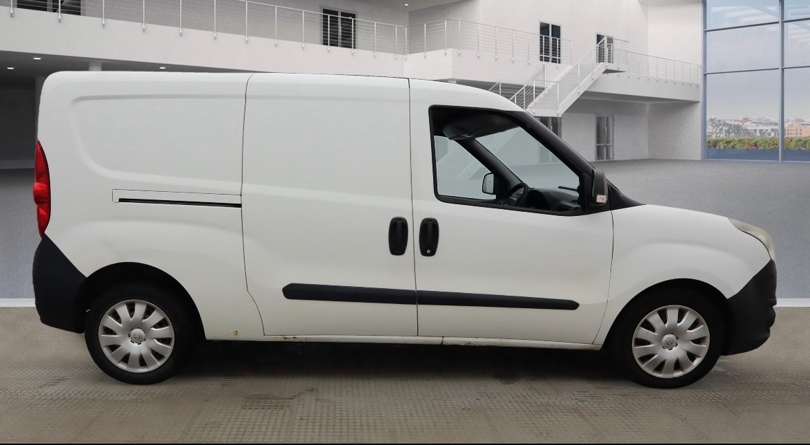 Used Vauxhall Combo 2013 for sale - 76378964: Photo 5
