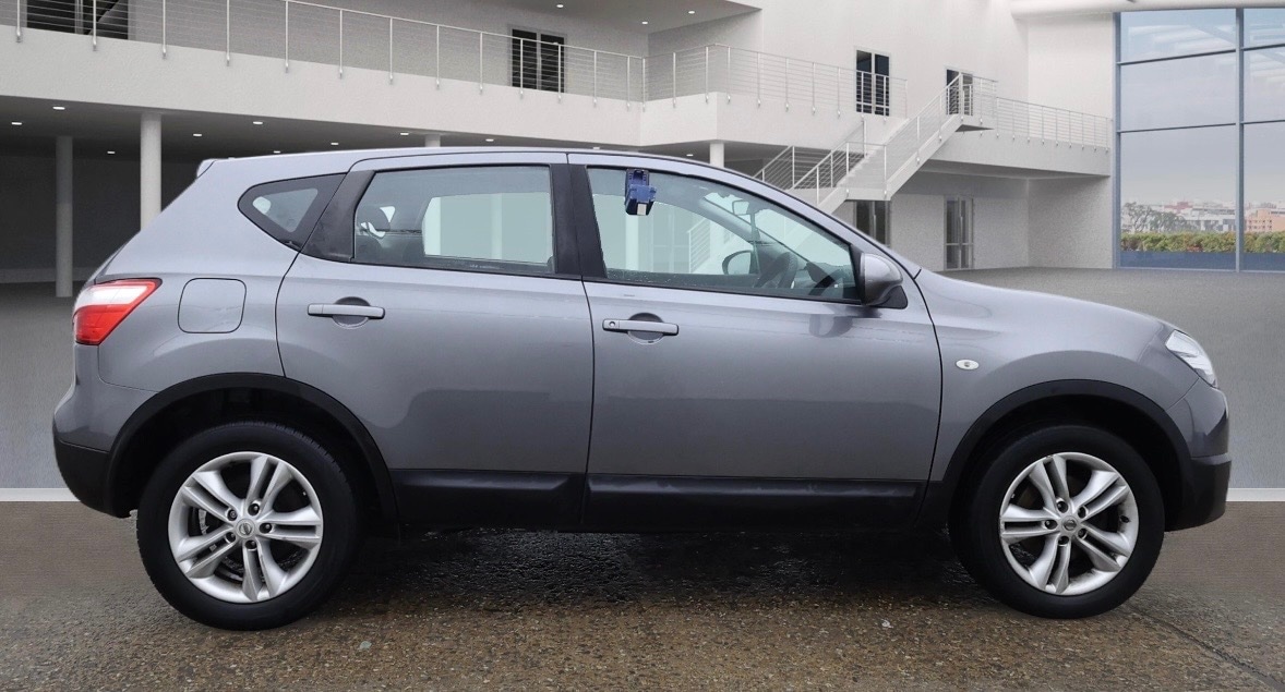 Used Nissan Qashqai 2013 for sale - 77032804: Photo 3