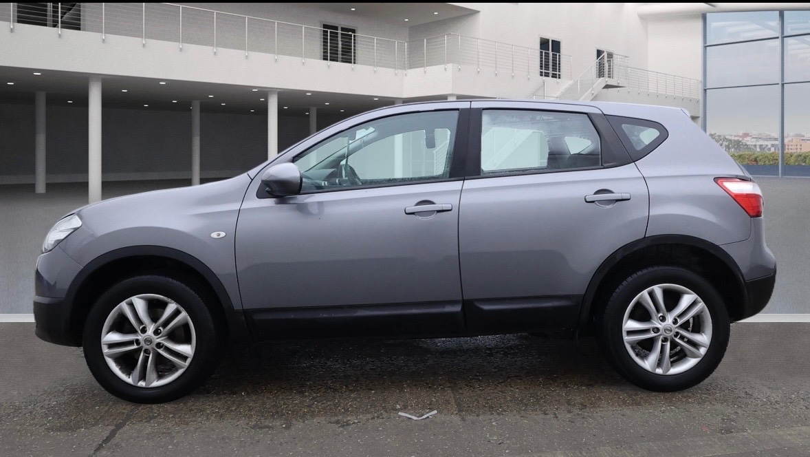Used Nissan Qashqai 2013 for sale - 77032804: Photo 4