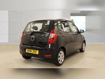 Used Hyundai i10 2011 for sale - 79219515: Photo