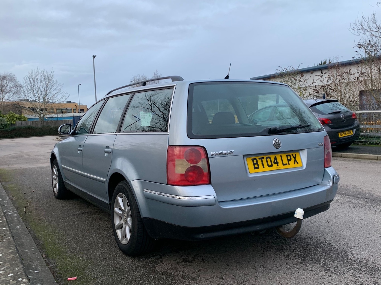 Used Volkswagen Passat 2004 for sale - 77833541: Photo 11