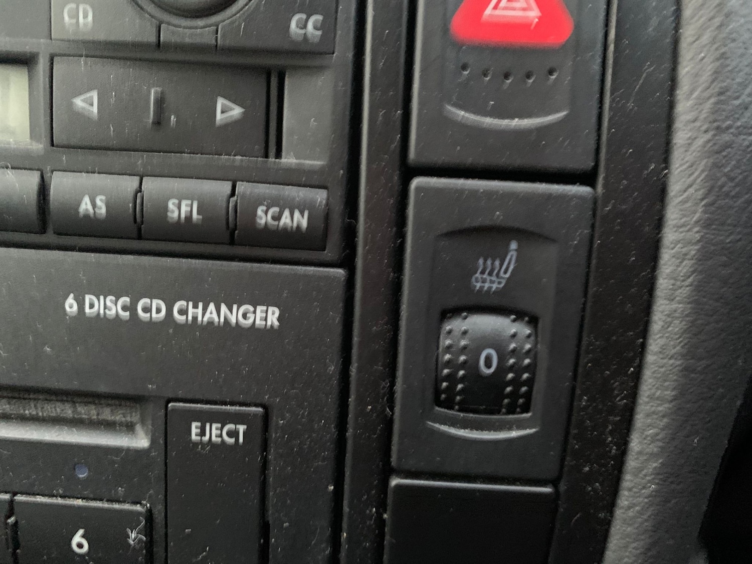 Used Volkswagen Passat 2004 for sale - 77833541: Photo 12