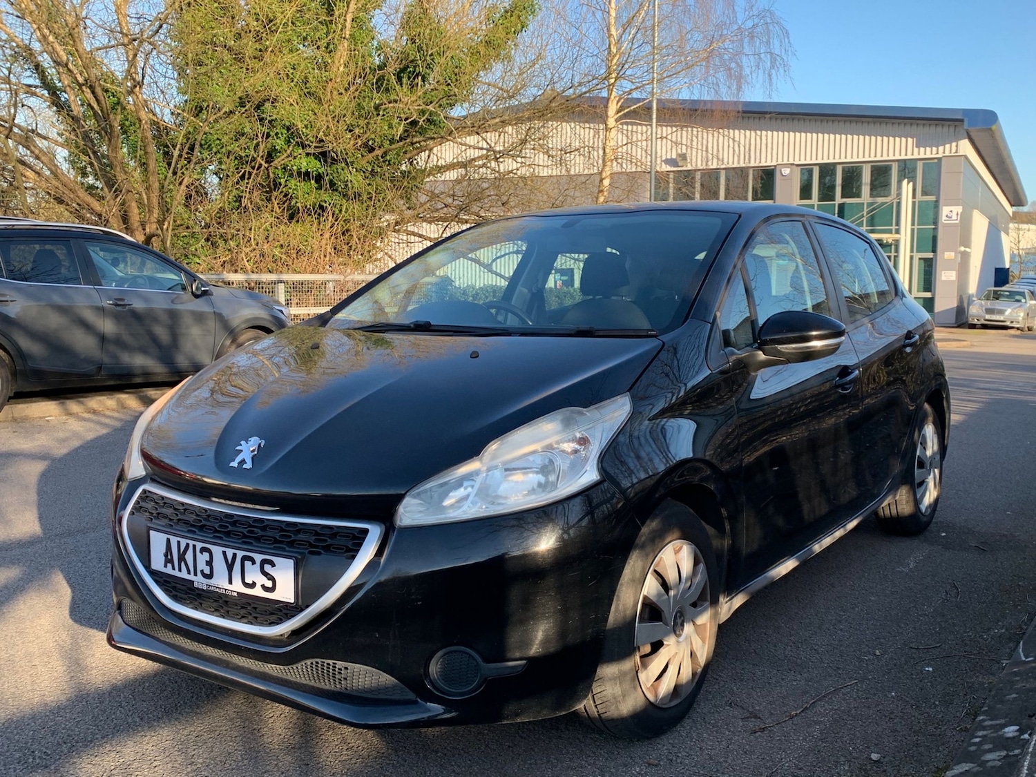 Used Peugeot 208 2013 for sale - 77977361: Photo 11