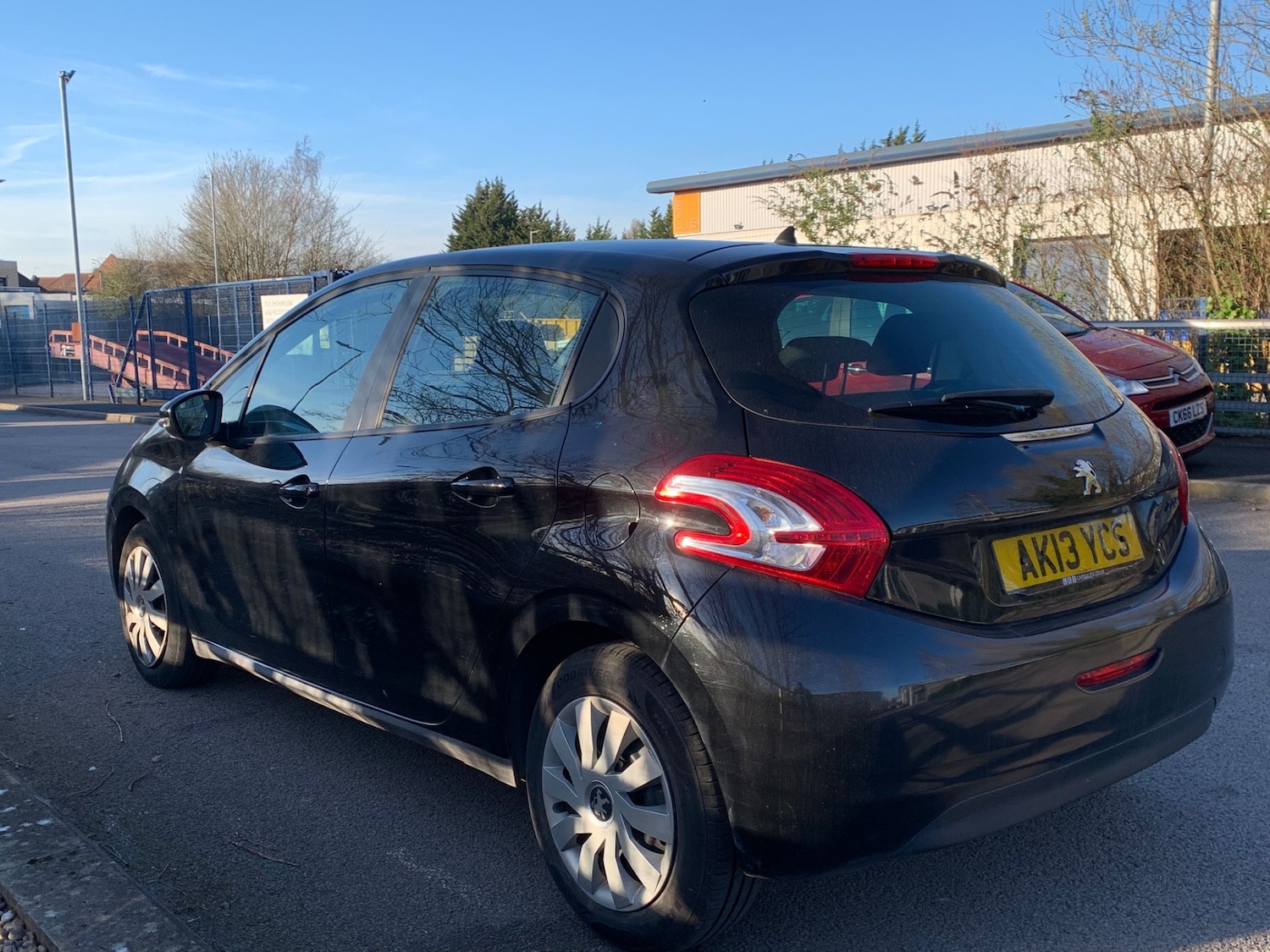 Used Peugeot 208 2013 for sale - 77977361: Photo 12