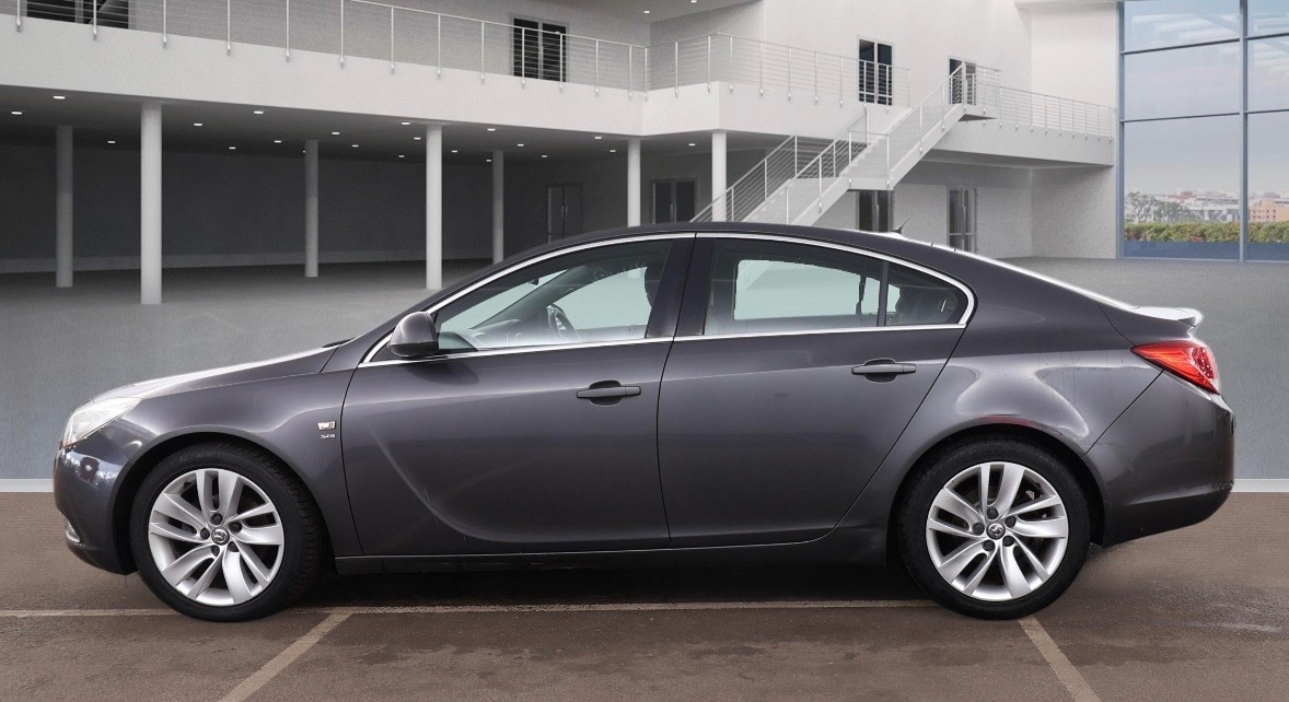 Used Vauxhall Insignia 2012 for sale - 77562490: Photo 4