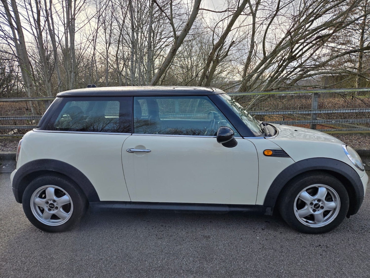 Used MINI Hatch 2010 for sale - 77832065: Photo 13