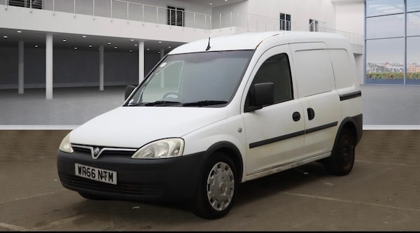 Used Vauxhall Combo 2006 for sale - 76177135: Photo 2