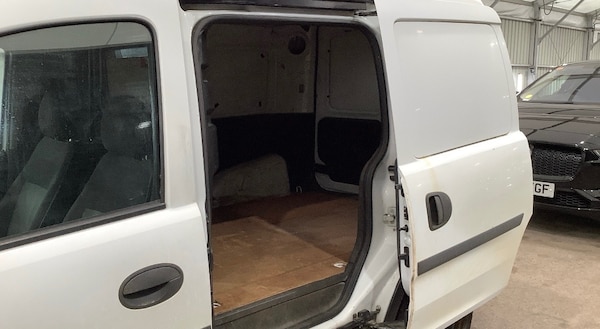 Used Vauxhall Combo 2006 for sale - 76177135: Photo 6