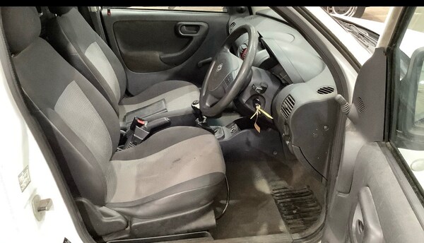 Used Vauxhall Combo 2006 for sale - 76177135: Photo 9