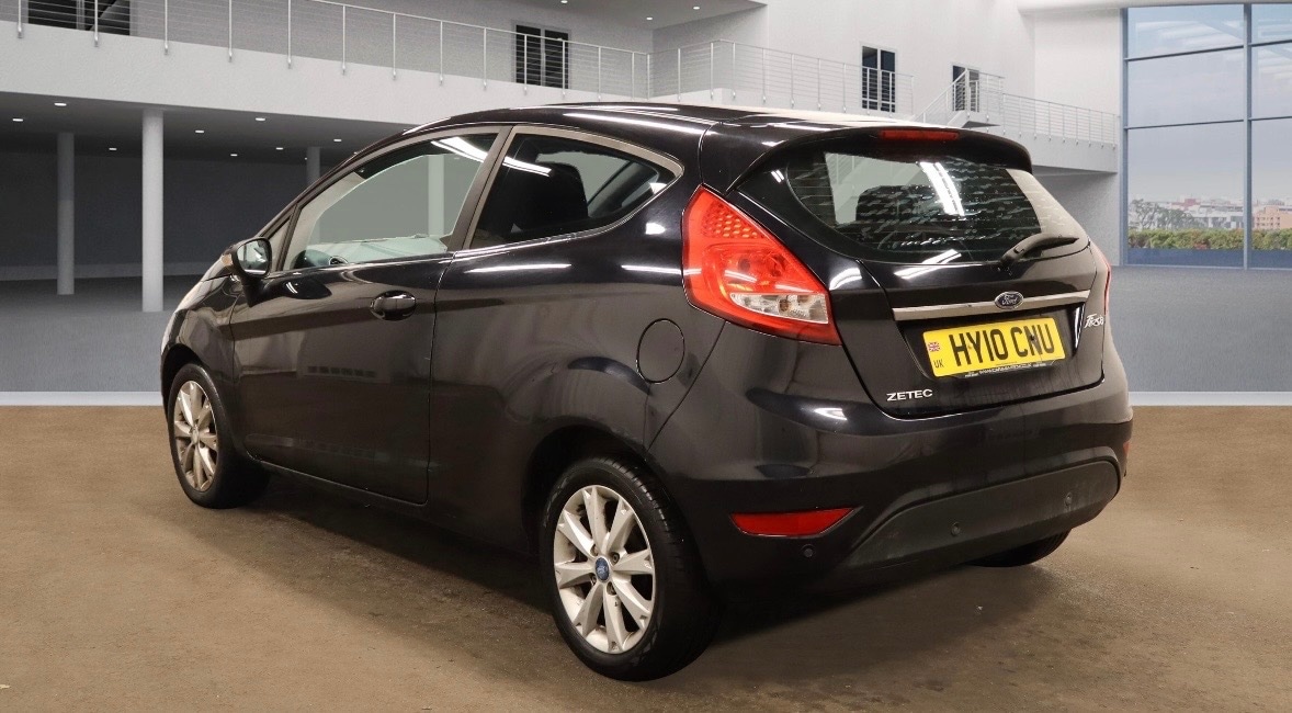 Used Ford Fiesta 2010 for sale - 76286799: Photo 3