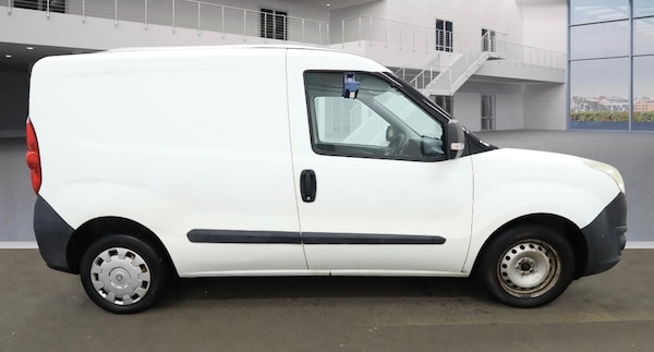 Used Vauxhall Combo 2012 for sale - 76316455: Photo 3