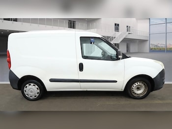 Used Vauxhall Combo 2012 for sale - 76316455: Photo 3