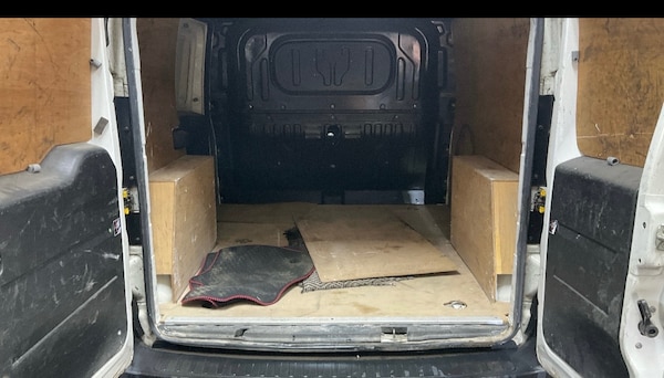 Used Vauxhall Combo 2012 for sale - 76316455: Photo 5