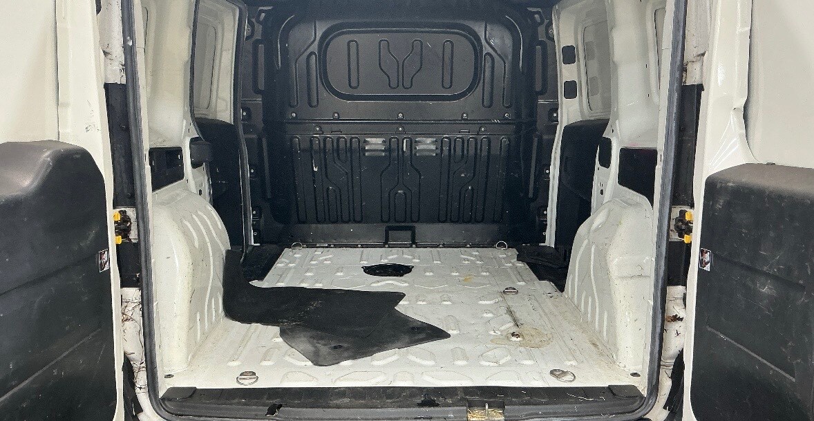 Used Vauxhall Combo 2016 for sale - 78026065: Photo 5