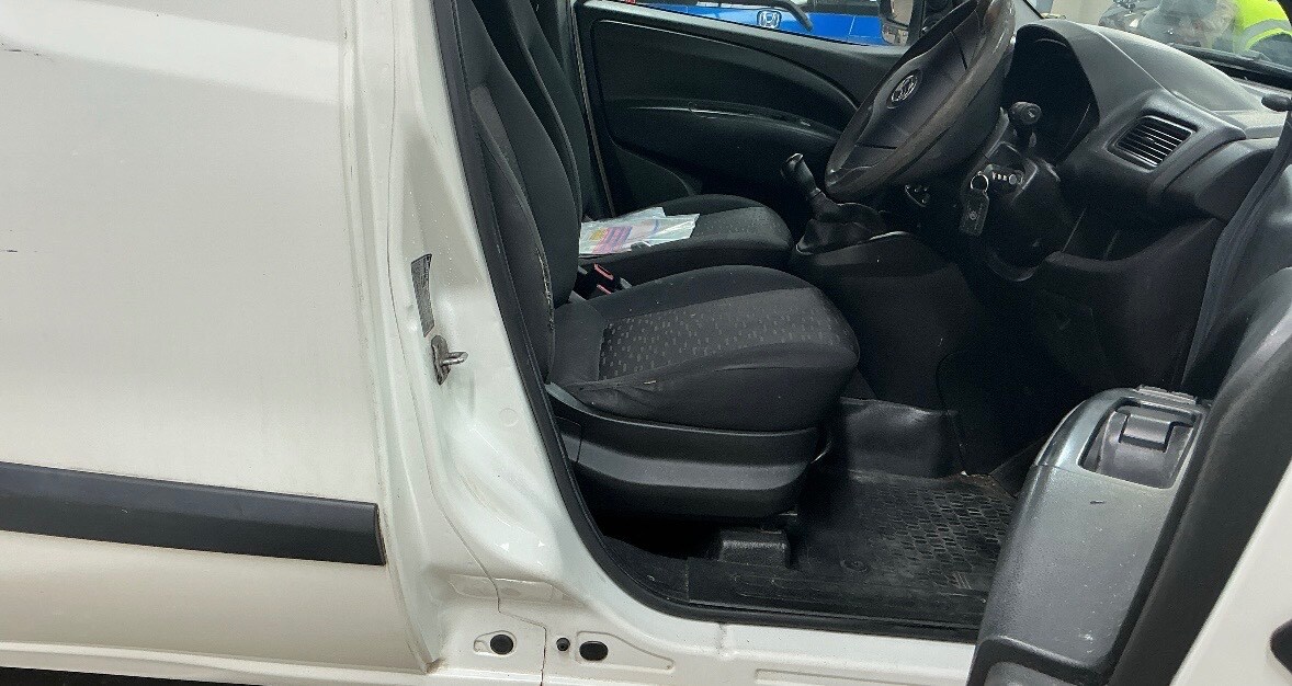 Used Vauxhall Combo 2016 for sale - 78026065: Photo 7