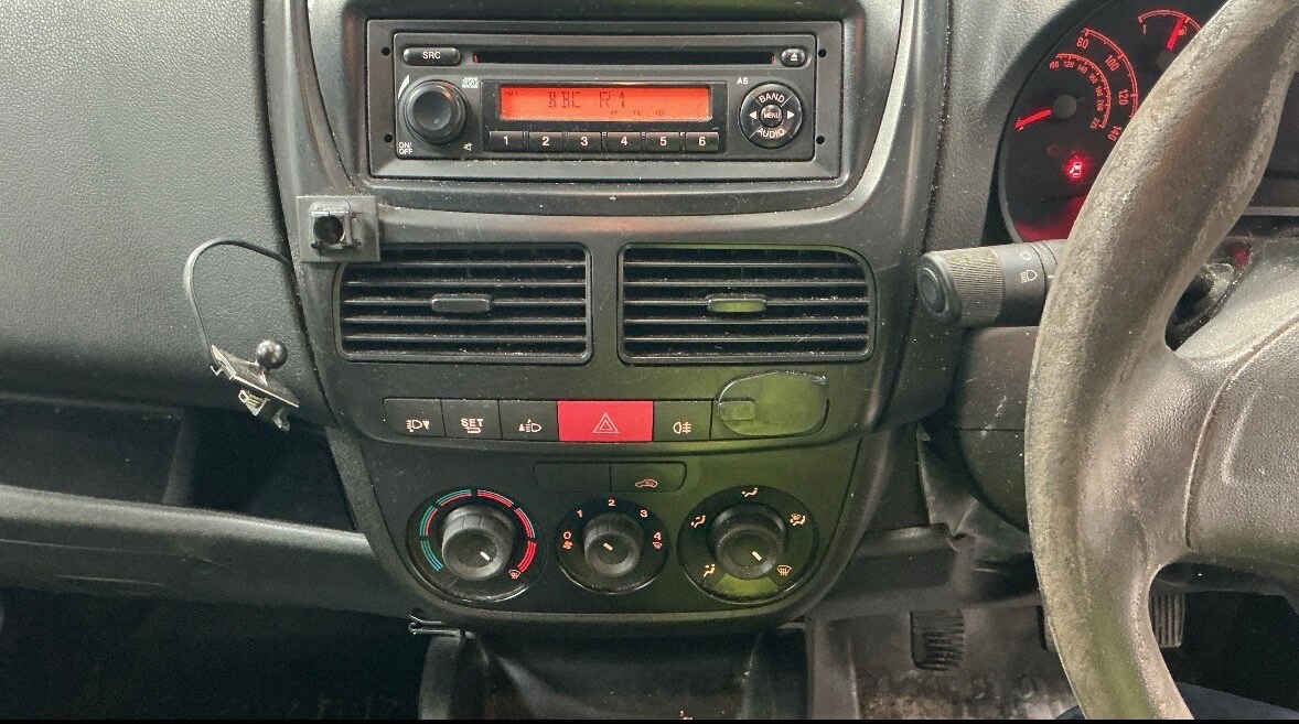 Used Vauxhall Combo 2016 for sale - 78026065: Photo 8