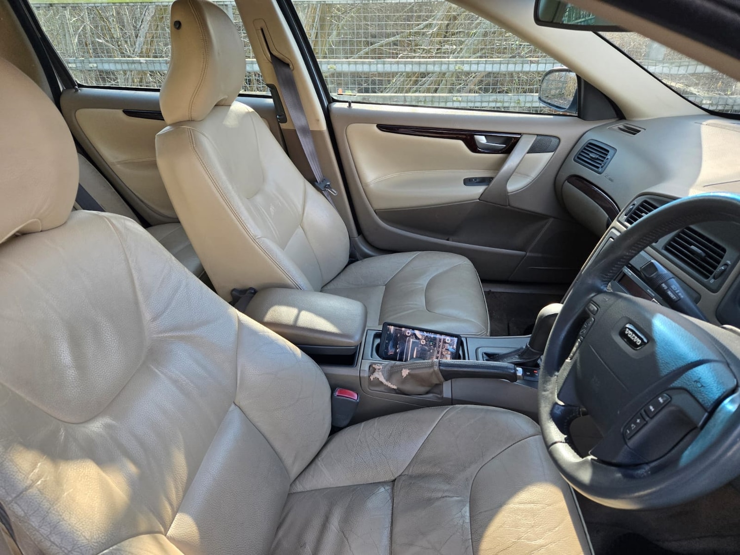 Used Volvo V70 2002 for sale - 77979971: Photo 11