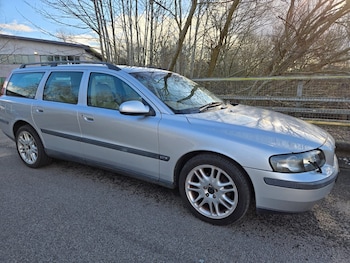 Volvo V70 feature image