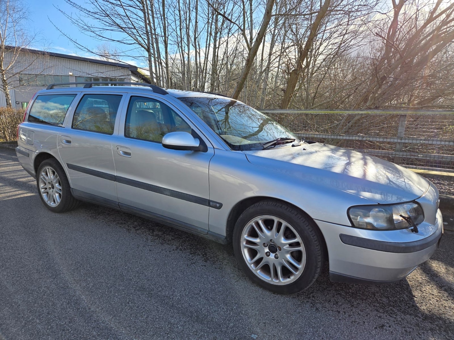 Used Volvo V70 2002 for sale - 77979971: Photo 20