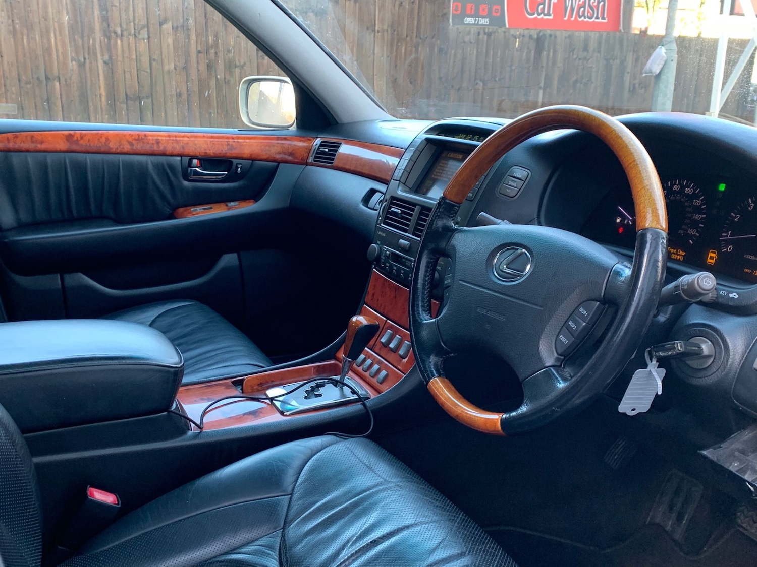 Used Lexus LS 2004 for sale - 76850558: Photo 11