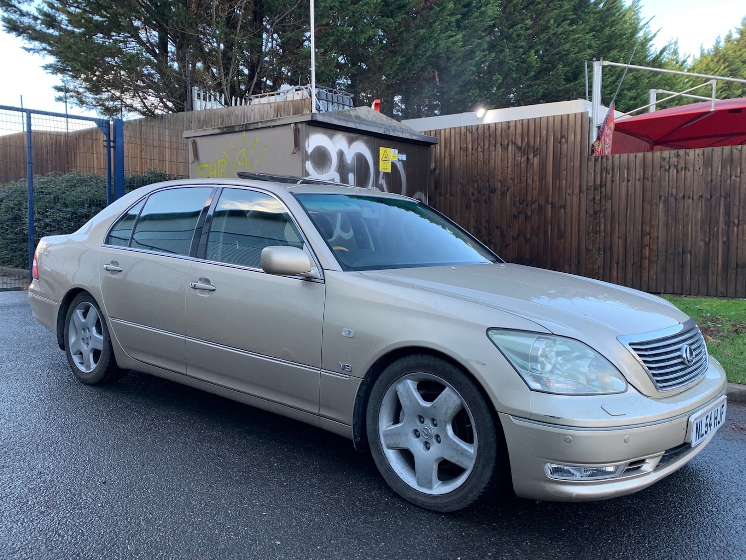 Used Lexus LS 2004 for sale - 76850558: Photo 2