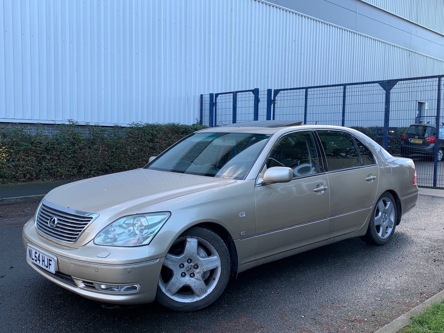 Used Lexus LS 2004 for sale - 76850558: Photo 25