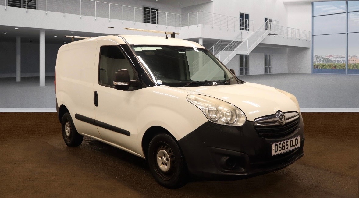 Used Vauxhall Combo 2015 for sale - 76594689: Photo 2