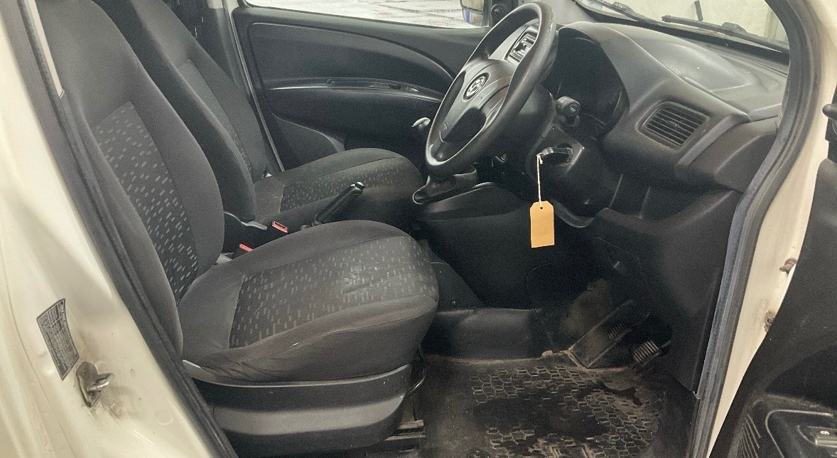 Used Vauxhall Combo 2015 for sale - 76594689: Photo 9