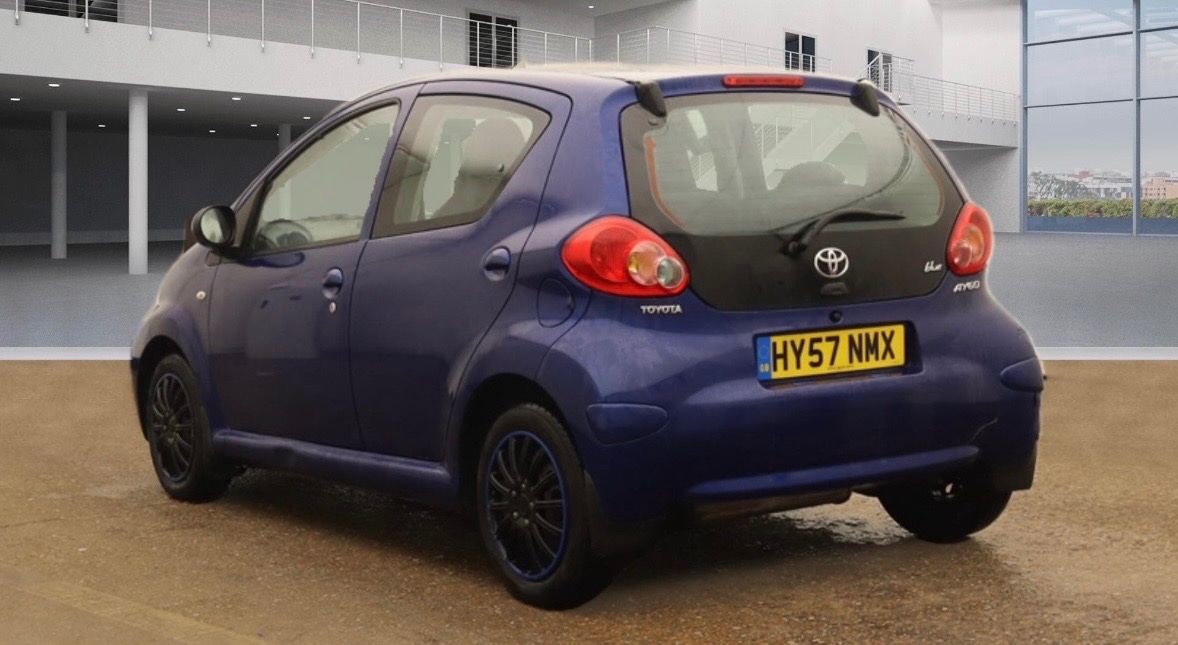 Used Toyota AYGO 2007 for sale - 76198776: Photo 3