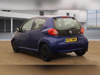 Used Toyota AYGO 2007 for sale - 76198776: Photo 3