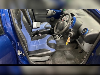 Used Toyota AYGO 2007 for sale - 76198776: Photo 4