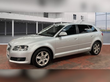 Used Audi A3 2010 for sale - 76527443: Photo