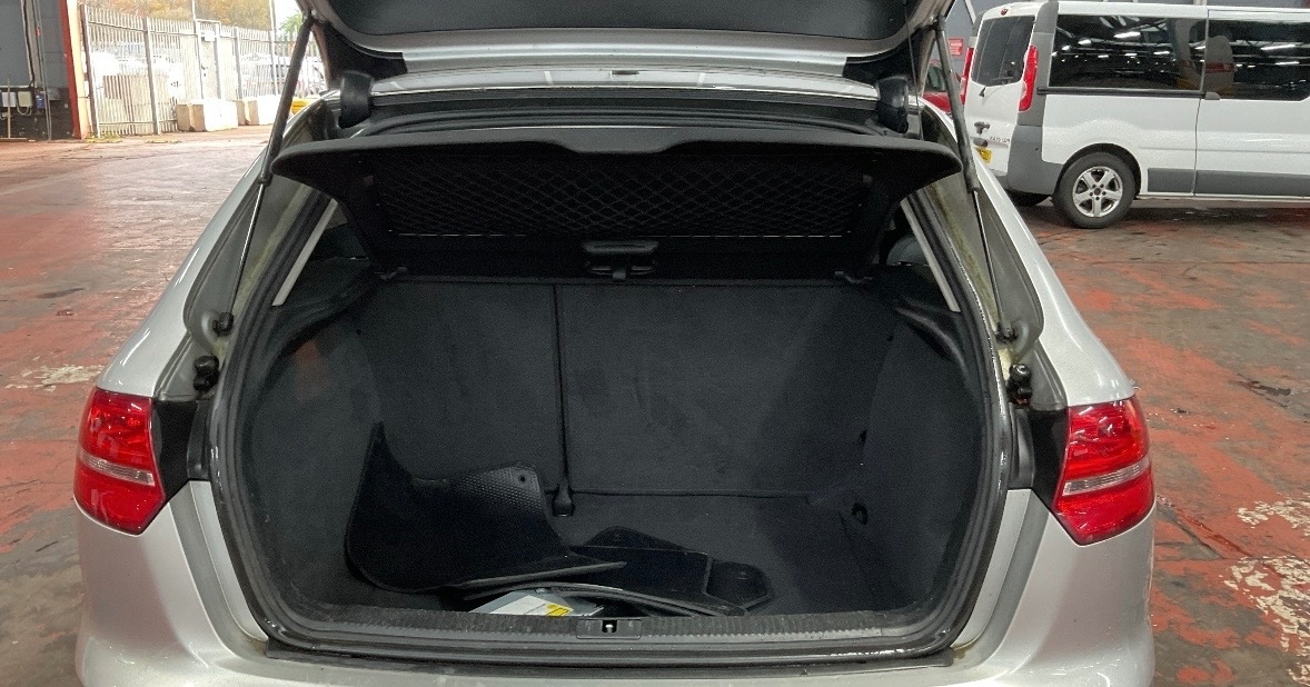 Used Audi A3 2010 for sale - 76527443: Photo 9